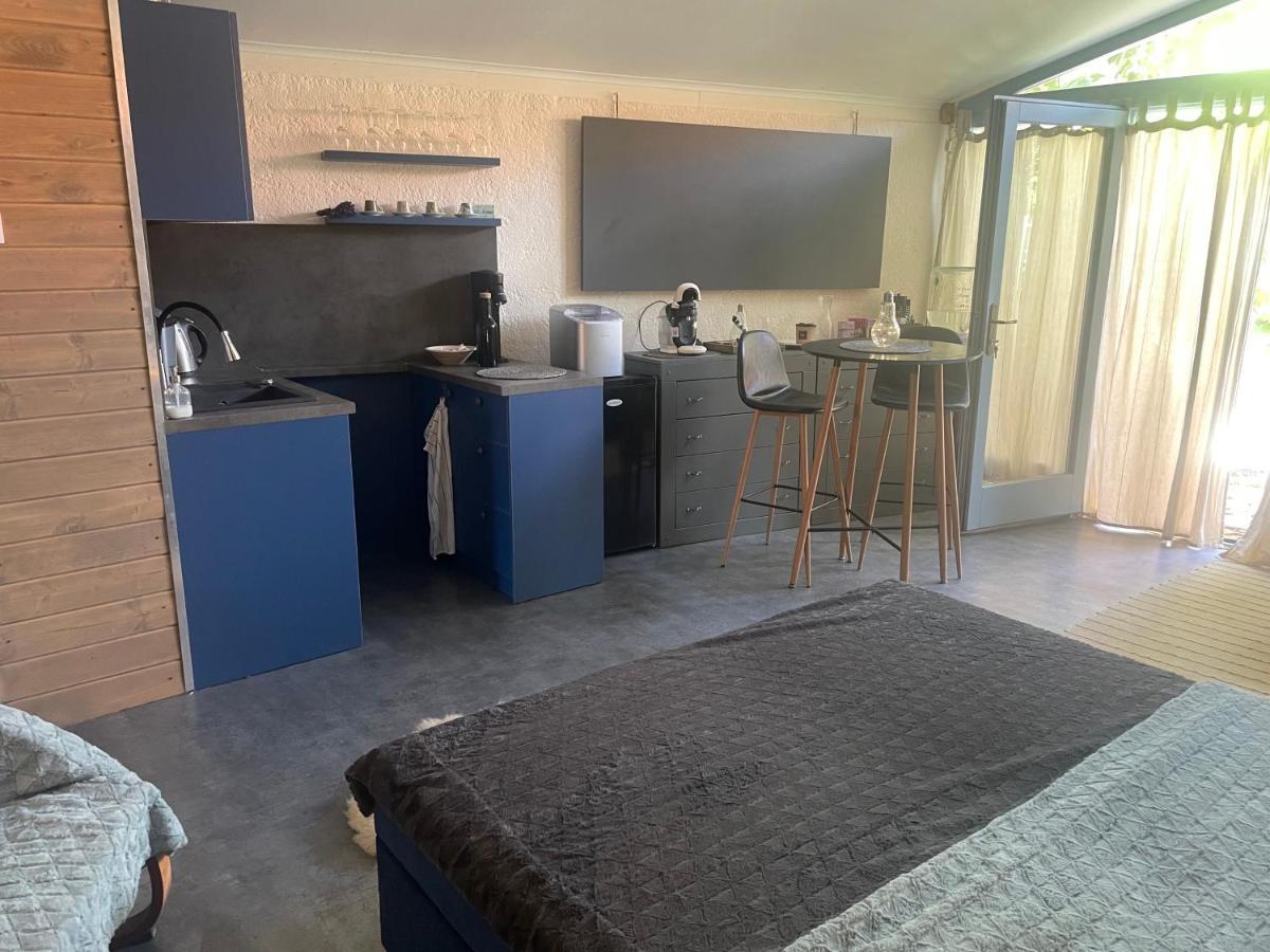 Monpe Apartmanik S Atmosferou Komárno Exteriör bild