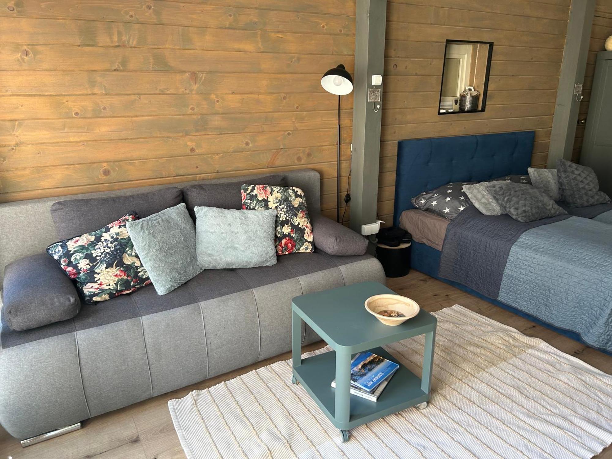 Monpe Apartmanik S Atmosferou Komárno Exteriör bild